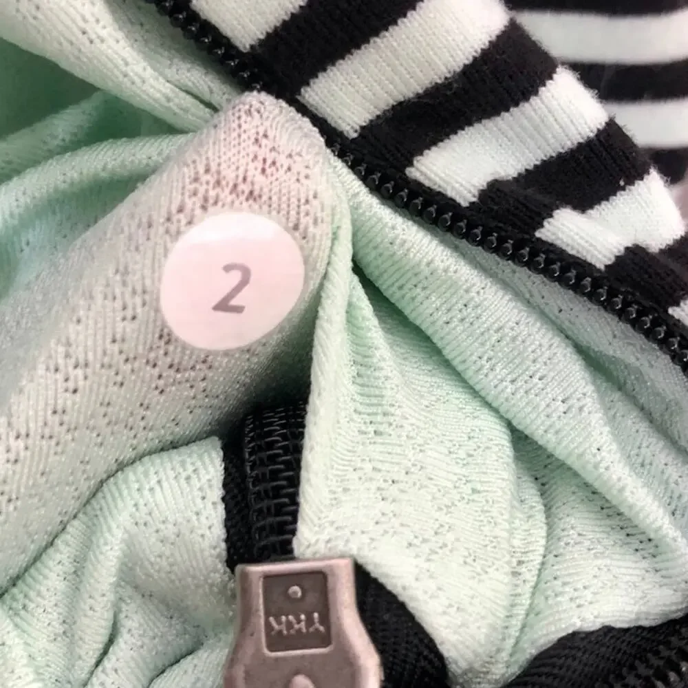 Lululemon Daily Yoga Jacket Mint Green Striped High Neck Zip Up Jacket Size 2